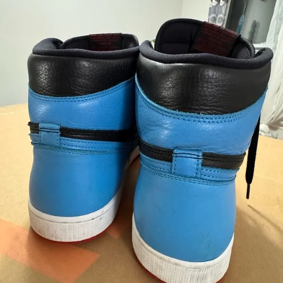 Nike Air Men's Black, Red, and Blue Sneakers - Picture 6 of 16